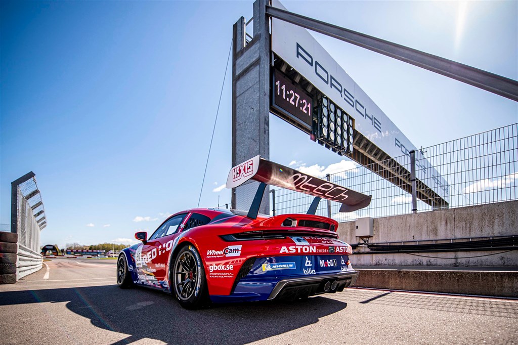 Gustav Krogh inden Carrera Cup-premiere: Der skal høstes podiepladser.
(Foto: Mtech Competition)